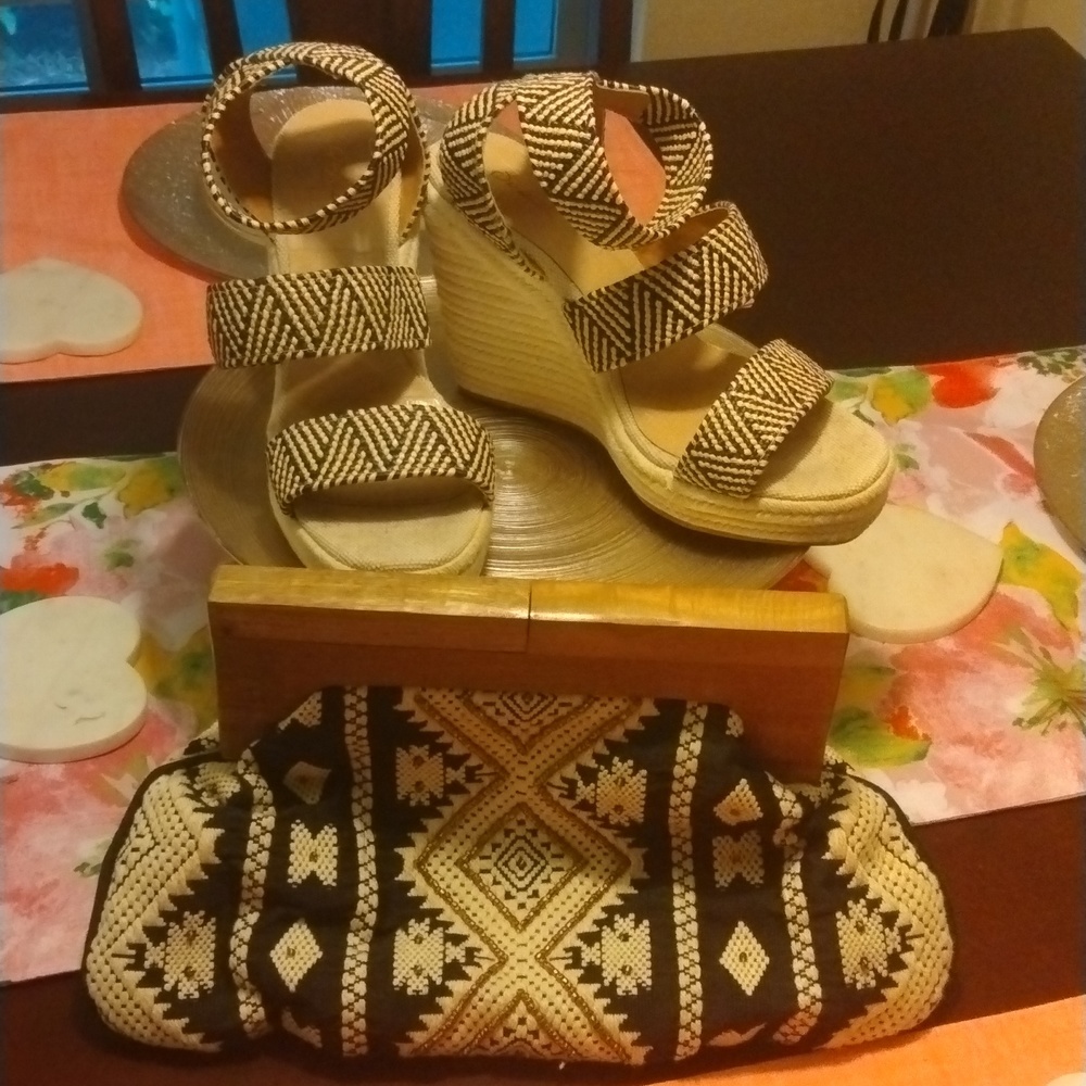 Wedge & matching clutch